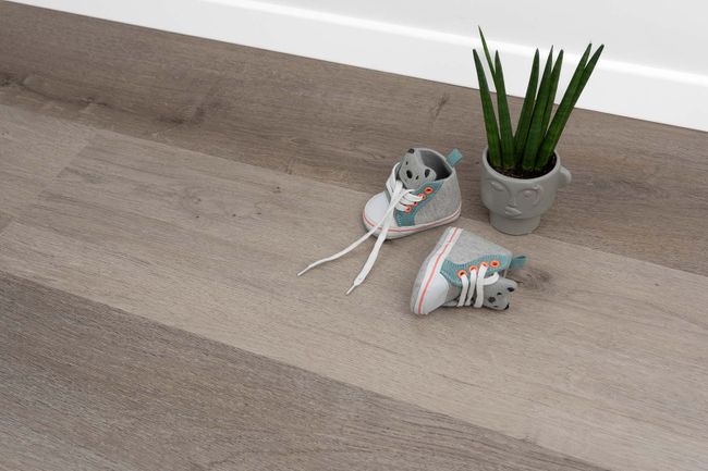 Nature2Floor Elegance Click "Eiche grau-braun | Integrierte Trittschalldämmung